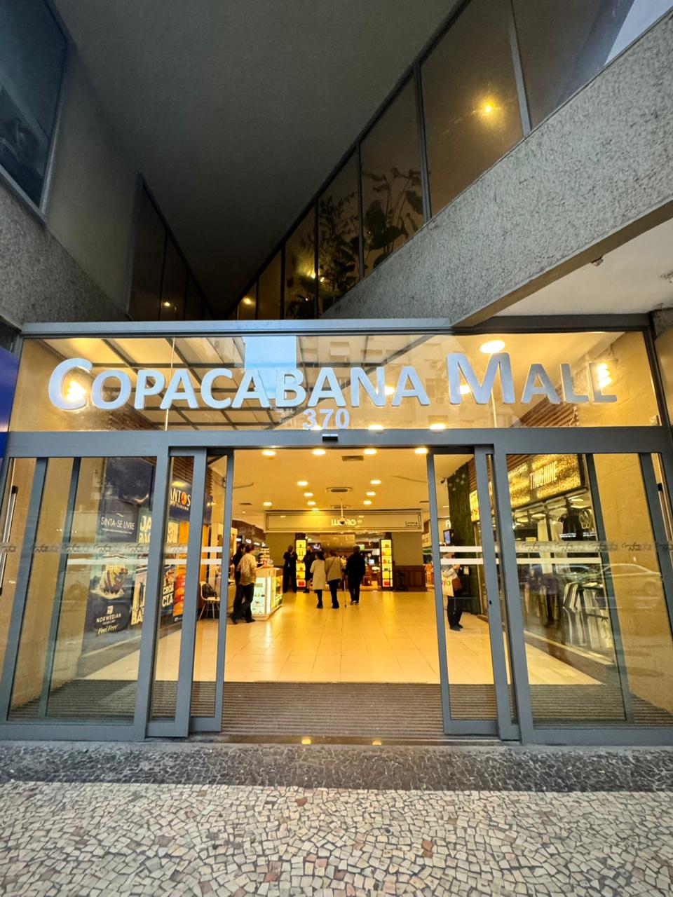 Copacabana Mall